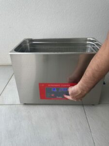 ultrasonic cleaner
